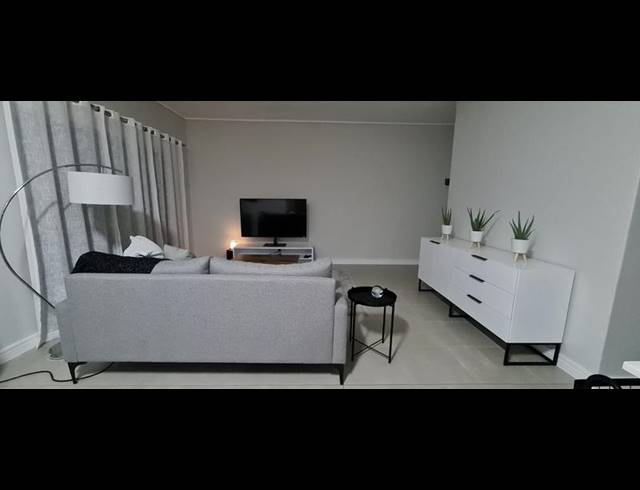 2 BEDROOM APARTMENT FOR SALE IN LINBRO PARK